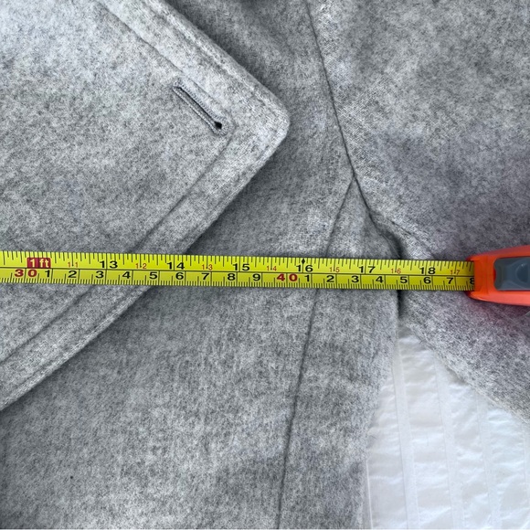 Club Monaco Daylina Wool Trench Coat - Perfect for Early Spring - Size Small - Picture 11 of 16